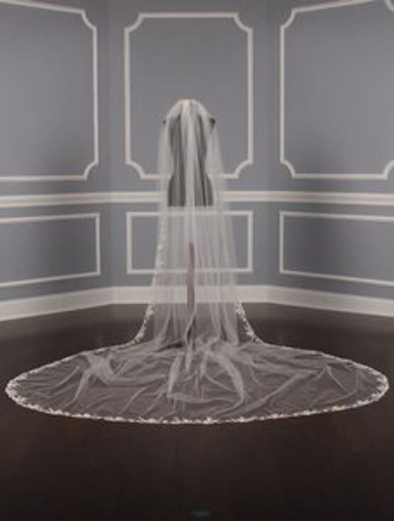 St Pucchi M1324-2 Diamond White Gold Cathedral Wedding Bridal Veil